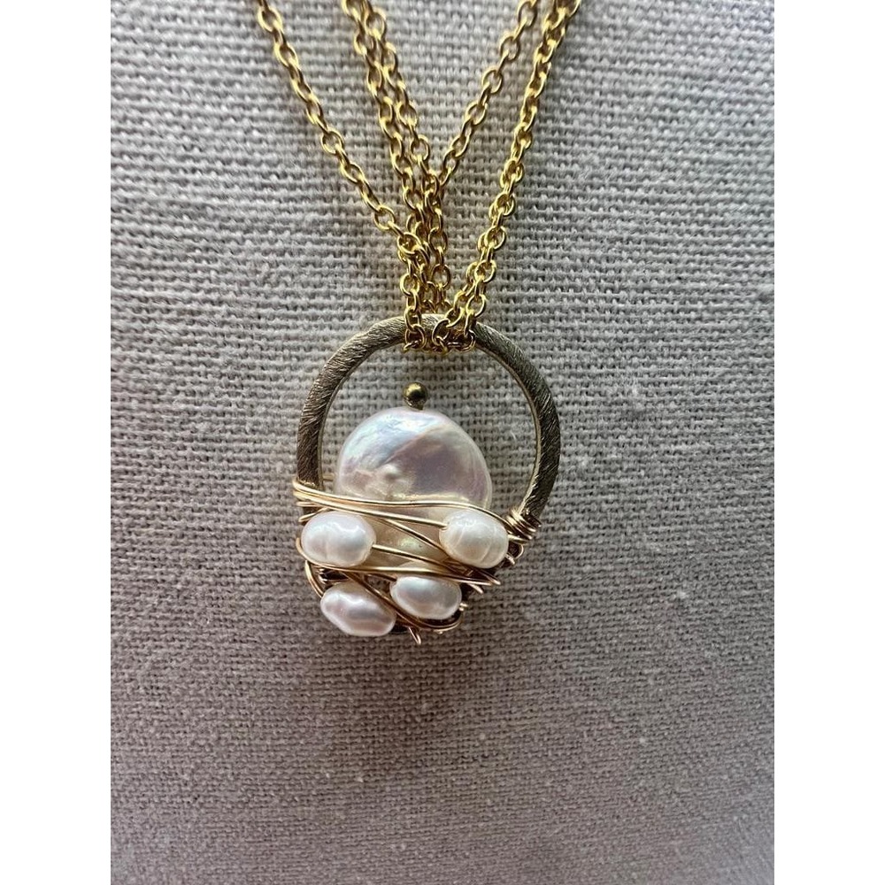 Vintage Avon Pearl Pendant‎ Necklace WireWrap Coin Pearl & Freshwater Pearls